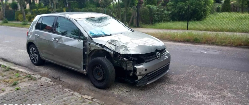 Volkswagen Golf cena 14300 przebieg: 116000, rok produkcji 2018 z Leszno małe 436